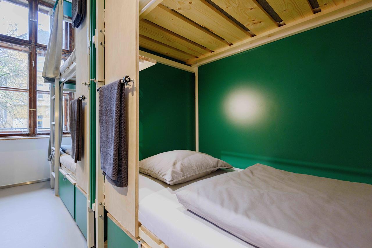 Flow Spaces Hostel